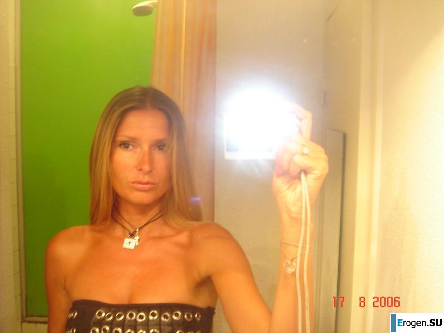 Beauty from Italy and all her personal photos. Part 4. Photo 17