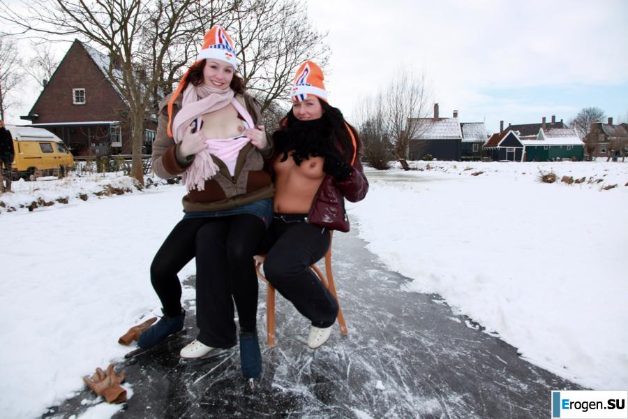 Dutch nudists in winter. Part 2. Photo 35