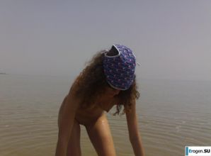 in support of Yanukovych, and on the beach. Part 3. Thumb 39