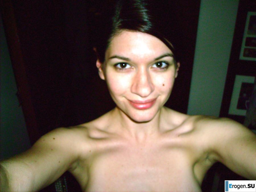 Tall brunette. Photo 21