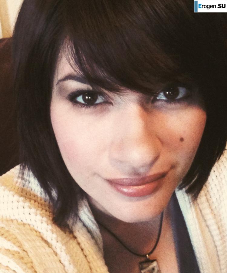 Tall brunette. Photo 56