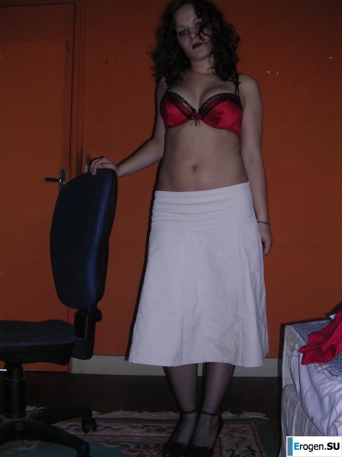 Home archive of a well-fed Parisian woman. Part 6. Photo 39