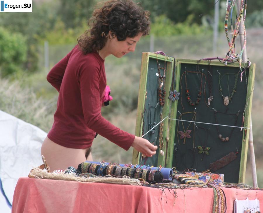 And again, hippies. Now on the beach. Part 3. Photo 14