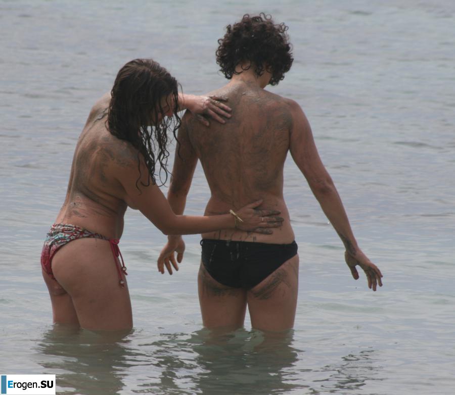 And again, hippies. Now on the beach. Part 3. Photo 7