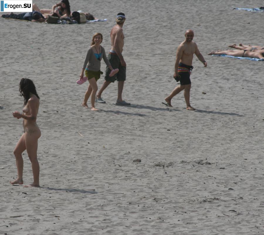 And again hippies. Now on the beach. Part 5. Photo 3