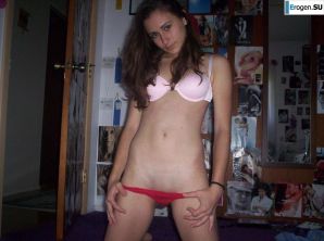 Beautiful Bulgarian posing at home and on the beach. Part 2. Thumb 38