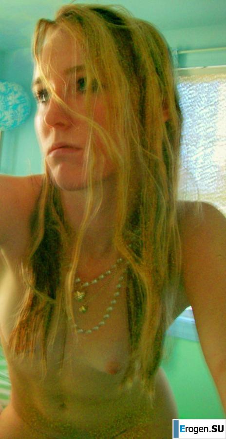 Young Euro-blonde. Photo 16