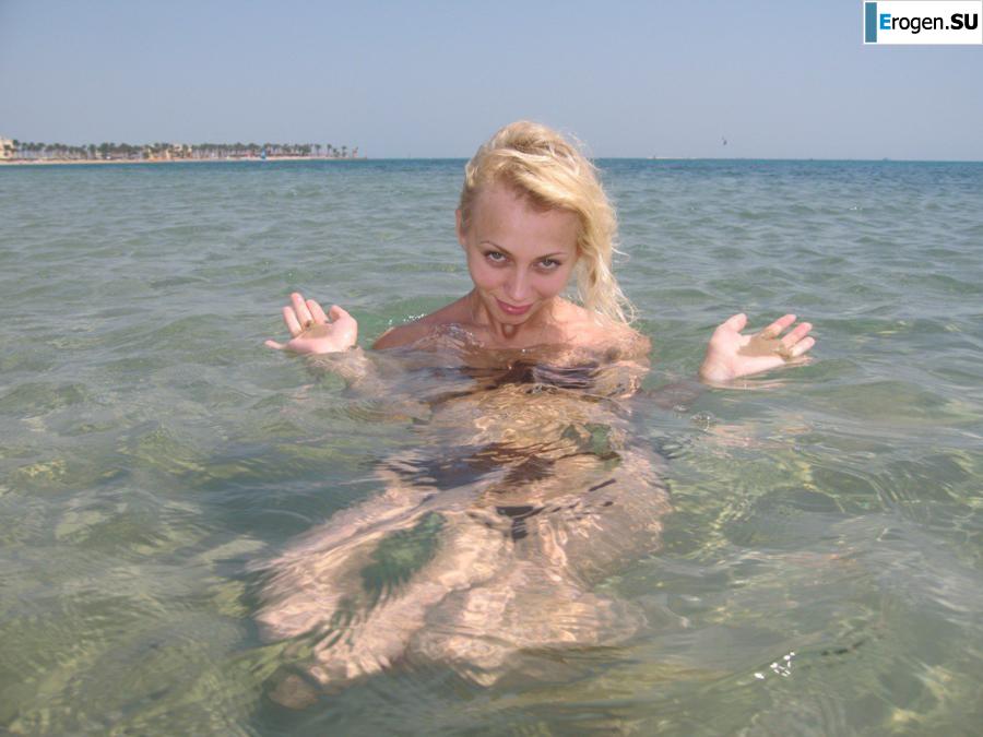 New Russian Lesbian. Part 2. Photo 23