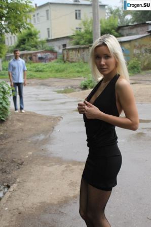 Настя из Самары ходит по городу и показывает себя. Часть 3. Эскиз 6