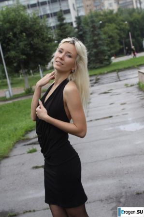 Настя из Самары ходит по городу и показывает себя. Часть 6. Эскиз 20