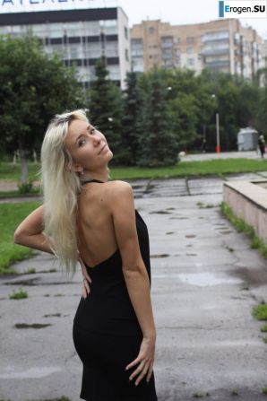 Настя из Самары ходит по городу и показывает себя. Часть 6. Эскиз 21