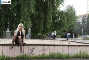 Настя из Самары ходит по городу и показывает себя. Часть 6. Эскиз 35
