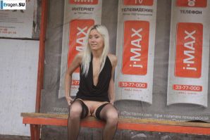 Настя из Самары ходит по городу и показывает себя. Часть 9. Эскиз 27