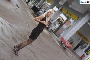 Настя из Самары ходит по городу и показывает себя. Часть 9. Эскиз 31