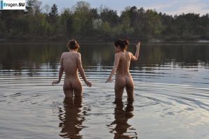 Украинские нудисты летом. Эскиз 17