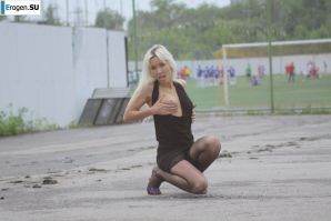 Nastya from Samara walks around the city and shows herself. Part 12. Thumb 16