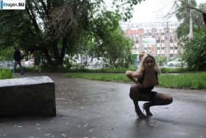 Nastya from Samara walks around the city and shows herself. Part 12. Thumb 38