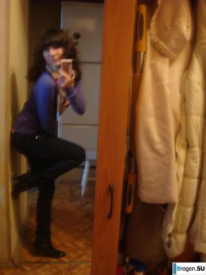 Студентки фоткают сами себя. Часть 3. Эскиз 42