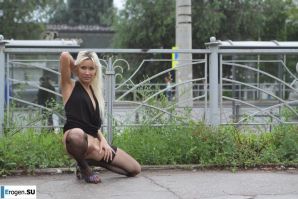 Настя из Самары ходит по городу и показывает себя. Часть 15. Эскиз 20