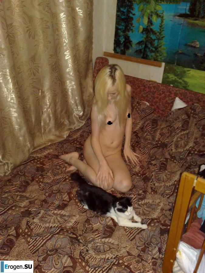 Худенькая русская блонда. Фото 34