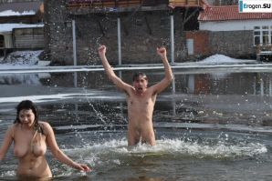 Украинские нудисты зимой. Эскиз 15
