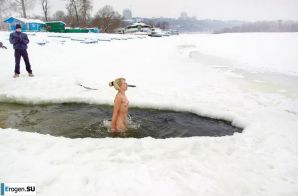 Украинские нудисты зимой. Эскиз 35
