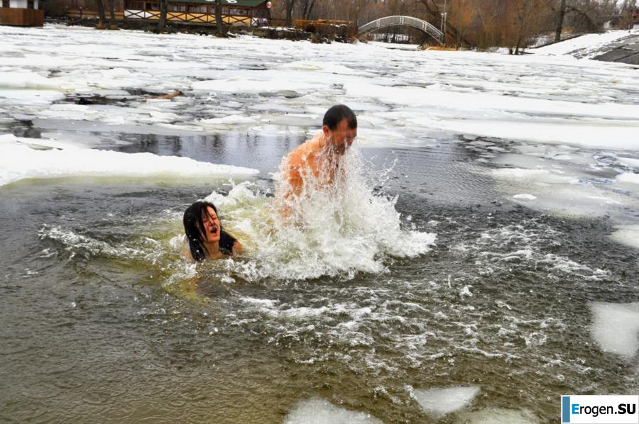Ukrainian nudists in winter. Part 2. Photo 28