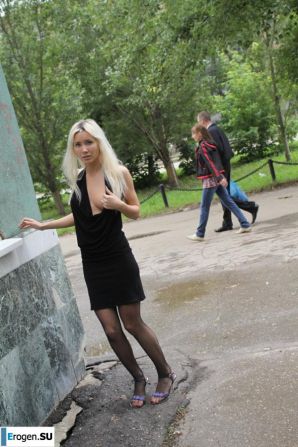 Настя из Самары ходит по городу и показывает себя. Часть 18. Эскиз 19