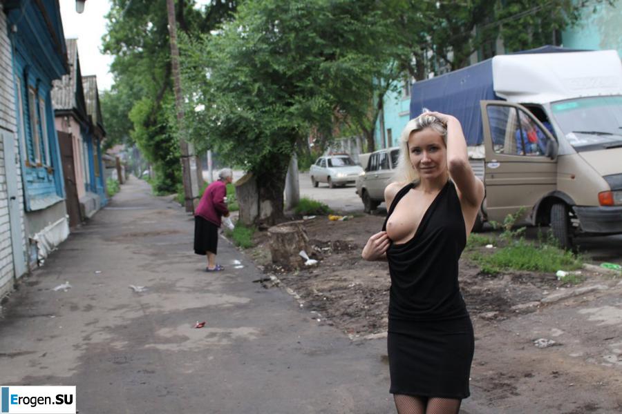 Настя из Самары ходит по городу и показывает себя. Часть 19. Фото 7