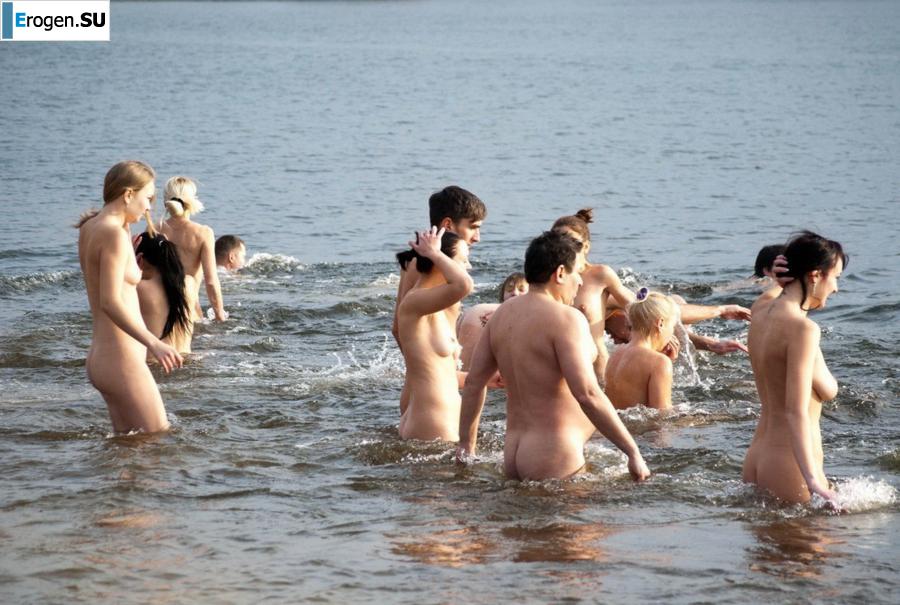 Ukrainian nudists in winter. Part 5. Photo 40