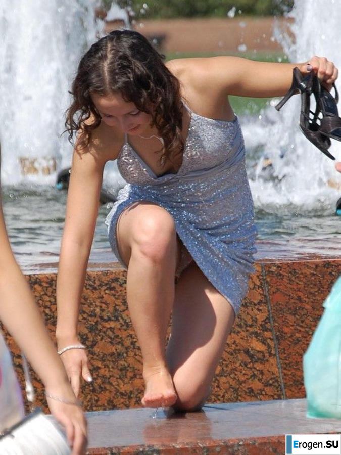 under the skirt. Photo 18