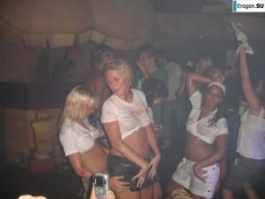 Мокрые вечеринки. Эскиз 28