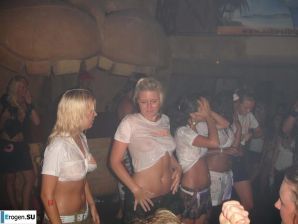 Мокрые вечеринки. Эскиз 30