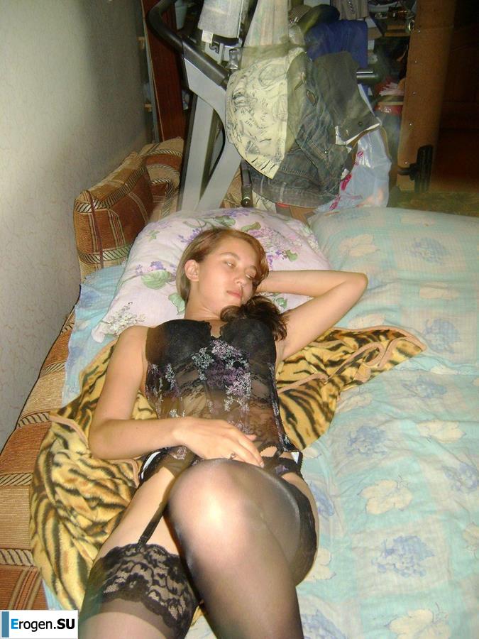 Lorenitsa with poorly shaved booty. Photo 6