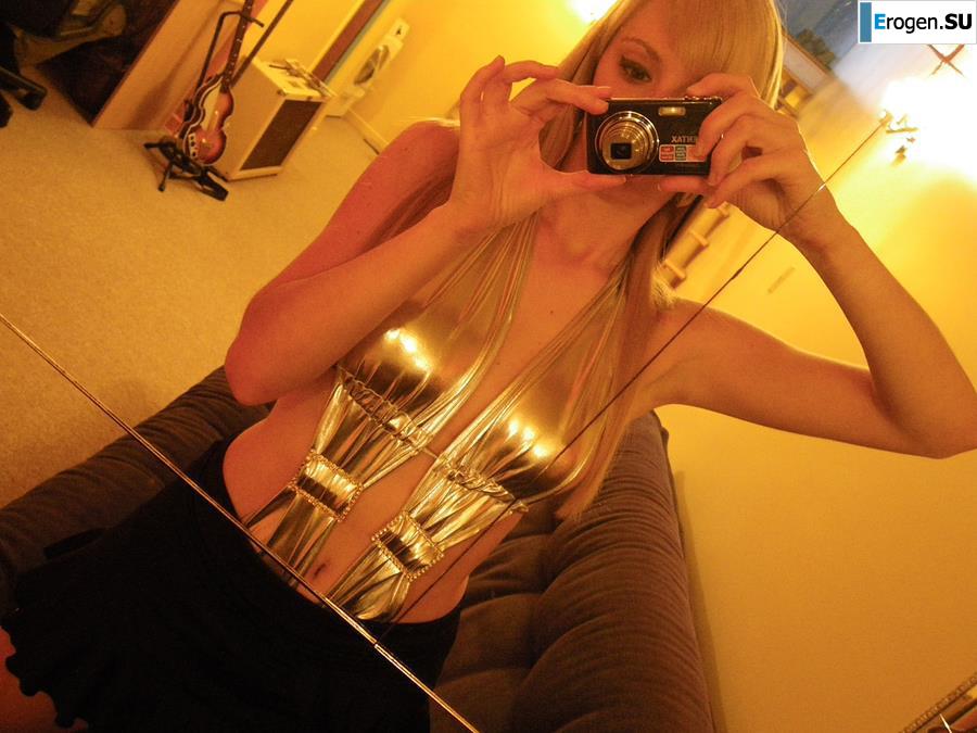 Nikki from Quebec. Photo 33
