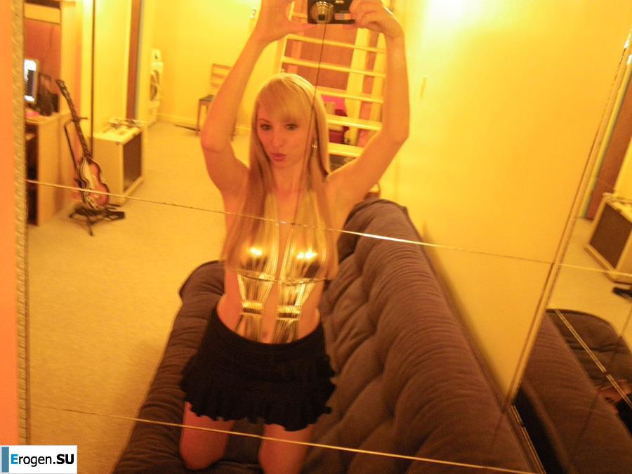 Nikki from Quebec. Photo 36