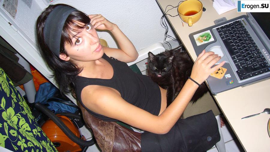 Sucking brunette and timati. Photo 3