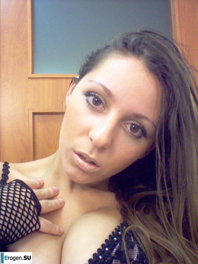 Charming brunette in a home and studio photo shoot. Part 3. Photo 8