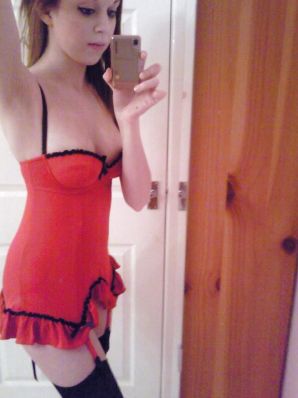 The cutest girl is photographed in the bedroom. Thumb 25
