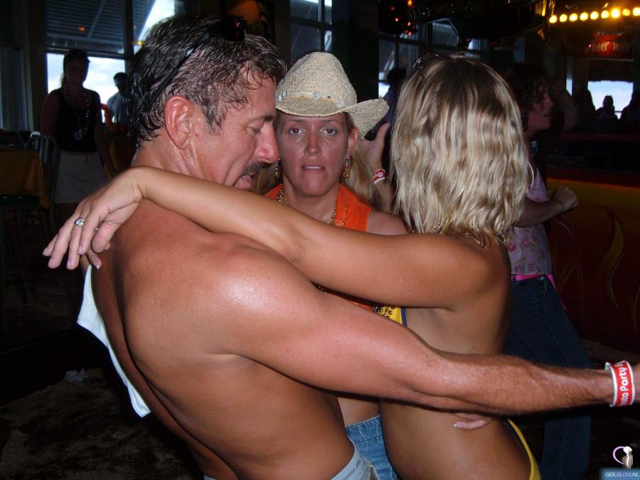 Adventures of the Blonde. Photo 21