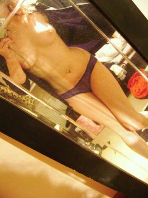 Selfshot сисястой кошечки. Часть 2. Эскиз 25