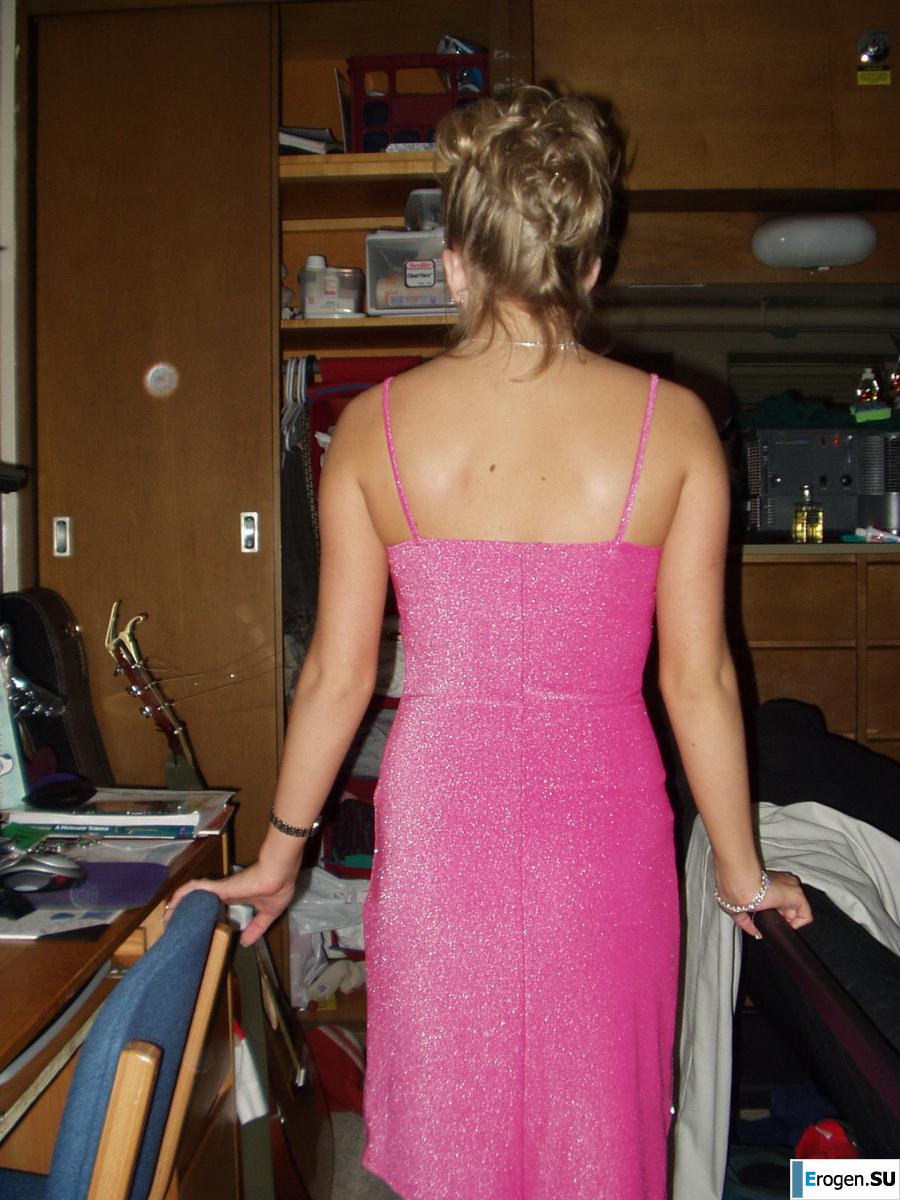 Cheerful with a hairy booty. Photo 8