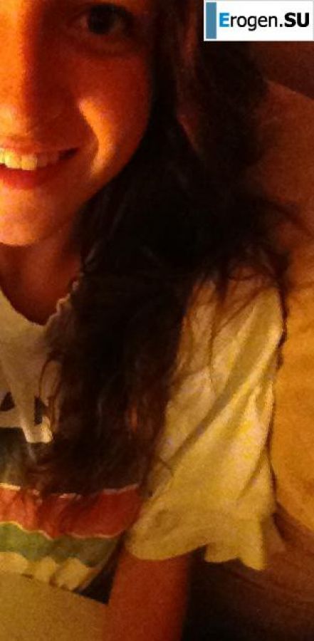 Selfie Maniac. Photo 15