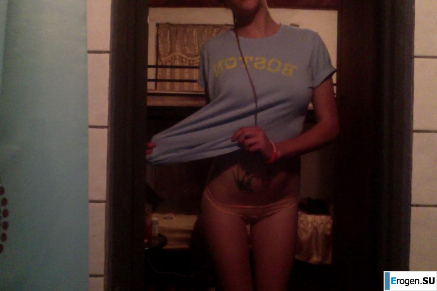 Selfie Maniac. Photo 33