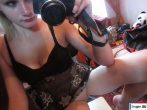 The girl loves to photograph her pussy. Part 2. Thumb 42