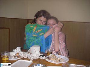 Girlfriends at a Bachelorette Party. Thumb 19