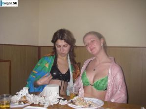 Girlfriends at a Bachelorette Party. Thumb 22