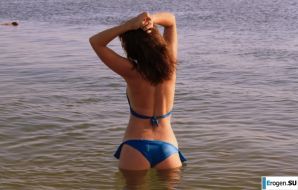 Bitch on the Beach. Thumb 17