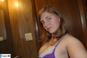 Busty Young Girl. Thumb 51