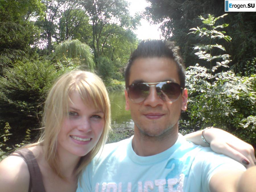 A young couple fooling around. Photo 35
